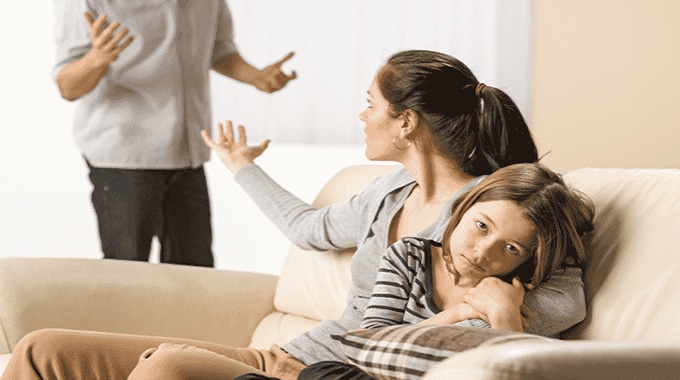 موارد سلب حضانت بعد طلاق