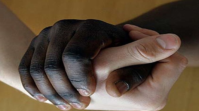 شرایط قرارداد با اتباع خارجی