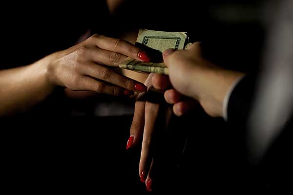 قوادی - قوادی چیست؟